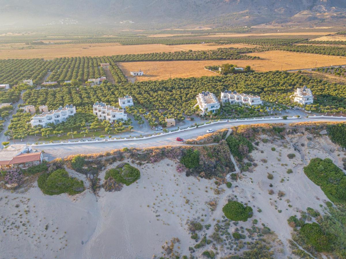 Fata Morgana Studios & Apartments Frangokastello Buitenkant foto