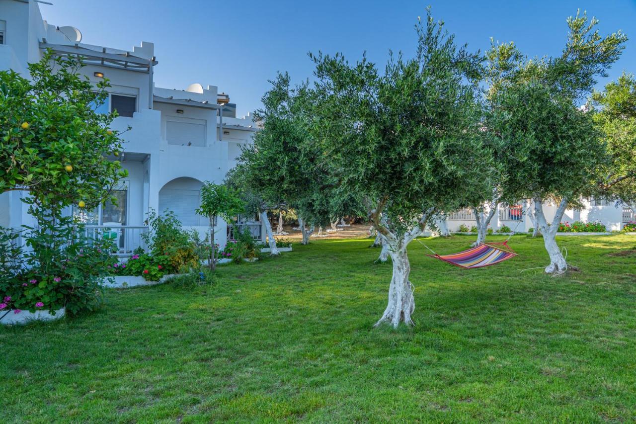 Fata Morgana Studios & Apartments Frangokastello Buitenkant foto
